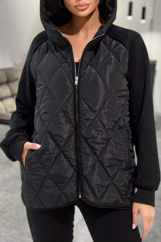 Evelyn™ – Pikowana kurtka elegancji